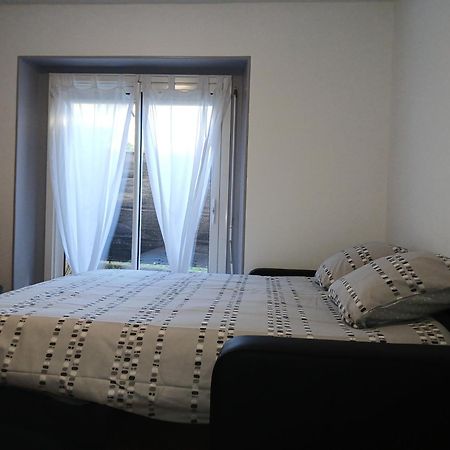 Agreable Appartement De 80M2 Dans Maison Lourdes Luaran gambar