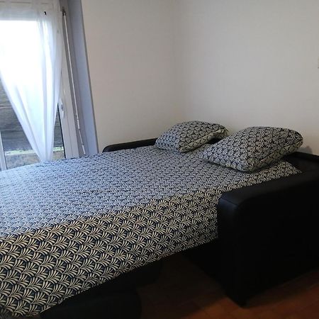 Agreable Appartement De 80M2 Dans Maison Lourdes Luaran gambar