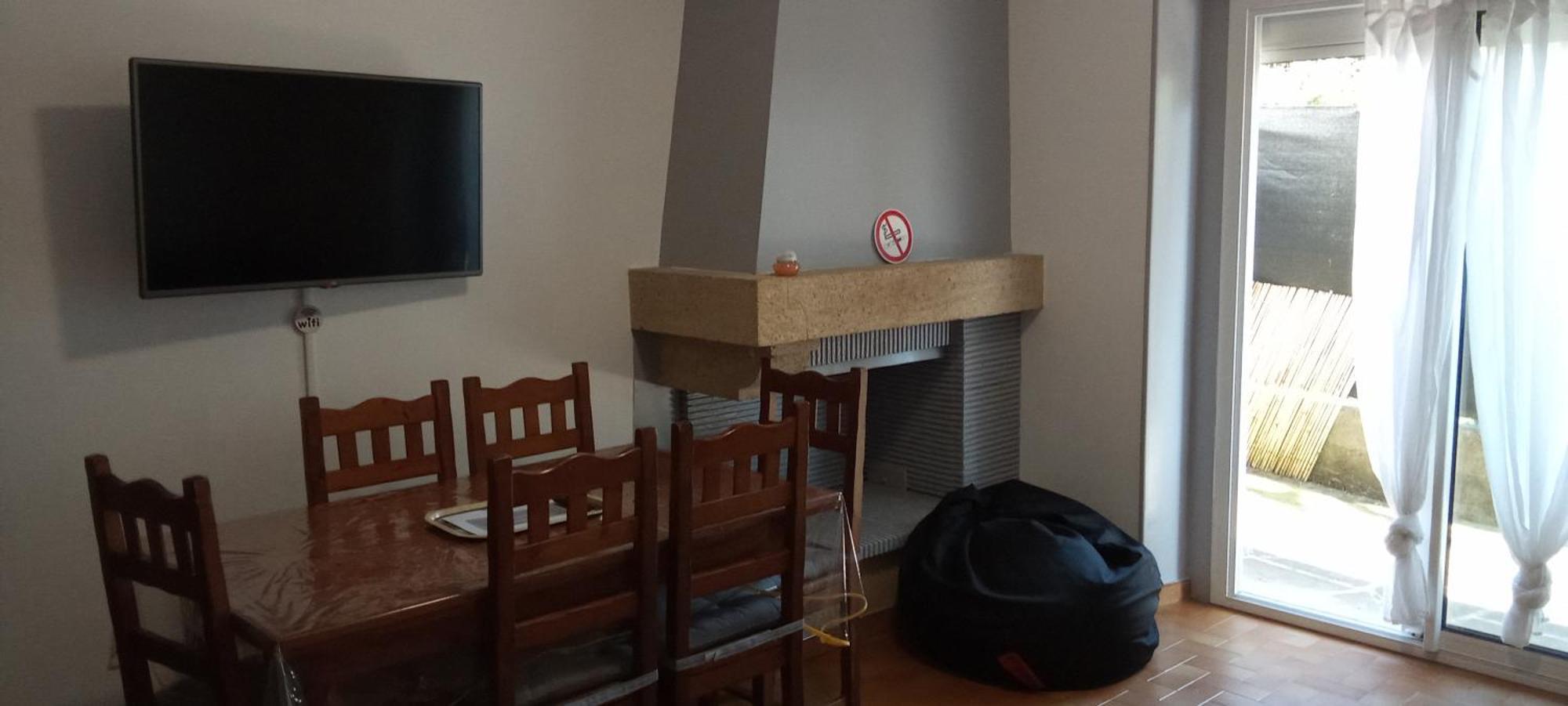 Agreable Appartement De 80M2 Dans Maison Lourdes Luaran gambar